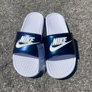 ❗️S⭕️LD❗️on another site. New Nike Benassi Slides